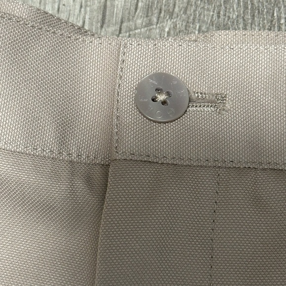 Men’s Nike 42 XL Golf Pleated Shorts Chino Khakis Khaki Tan Dri Fit Casual New - Picture 6 of 11